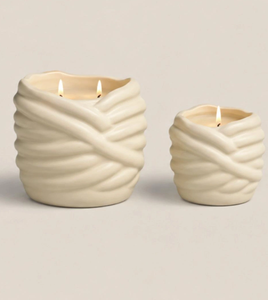 The Knot Candle