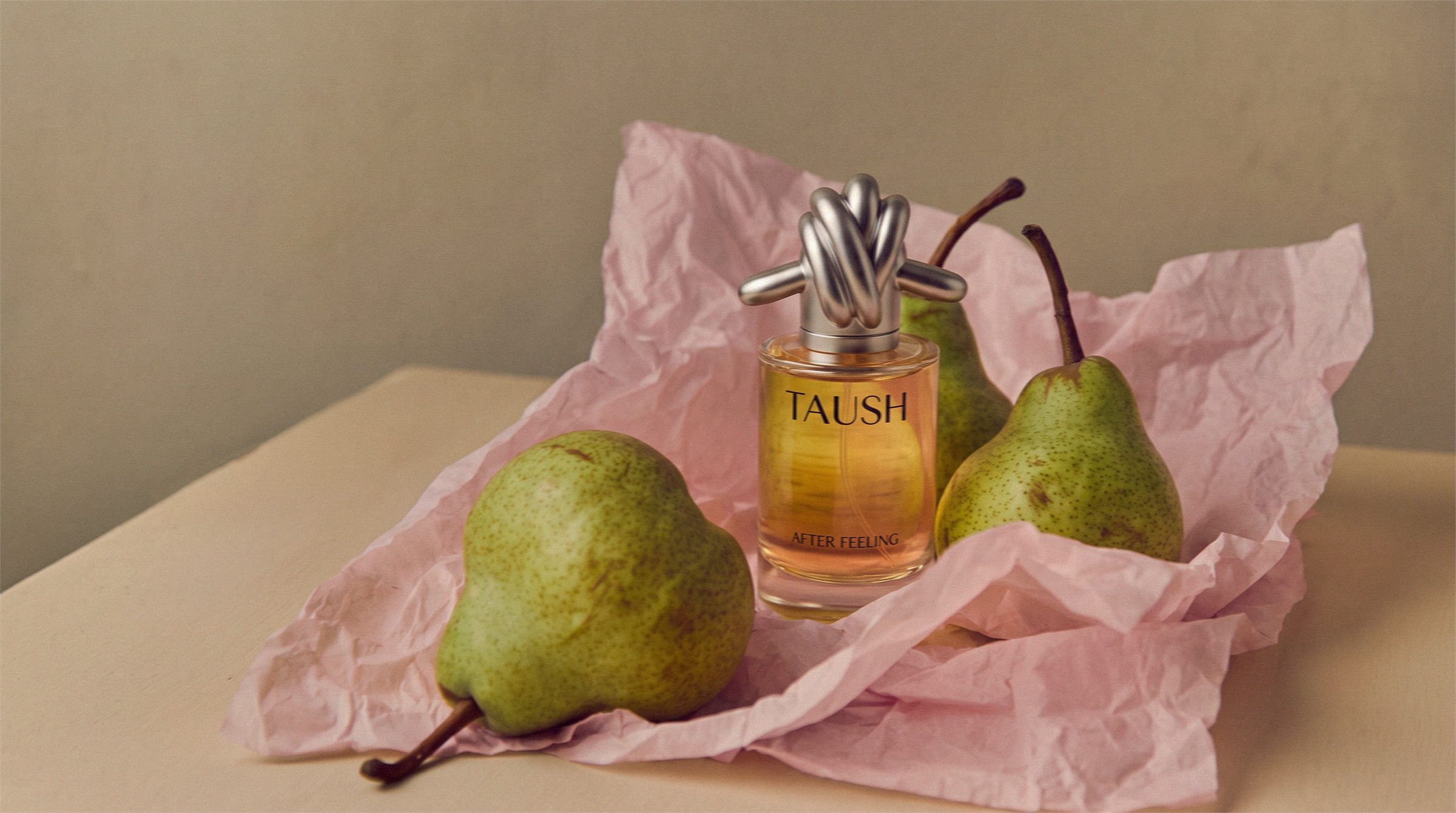 TAUSH fragrance world